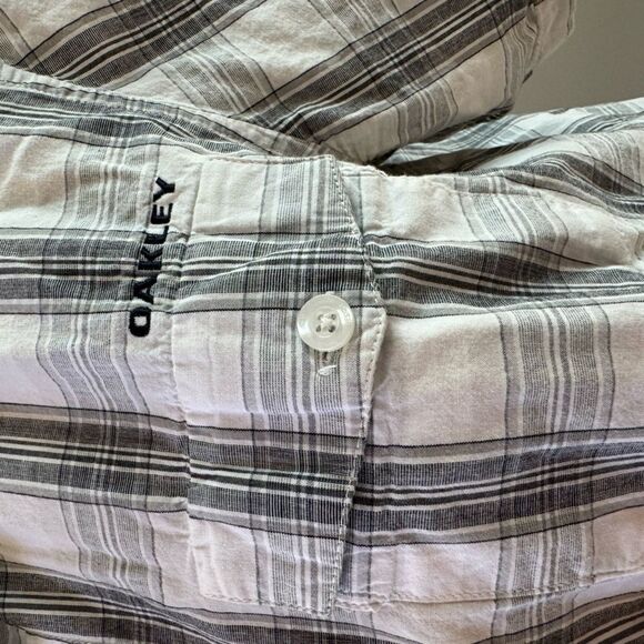 Oakley Plaid button up shirt - Picture 4 of 4